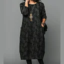 Leaf Print Knit Midi Dress in Black